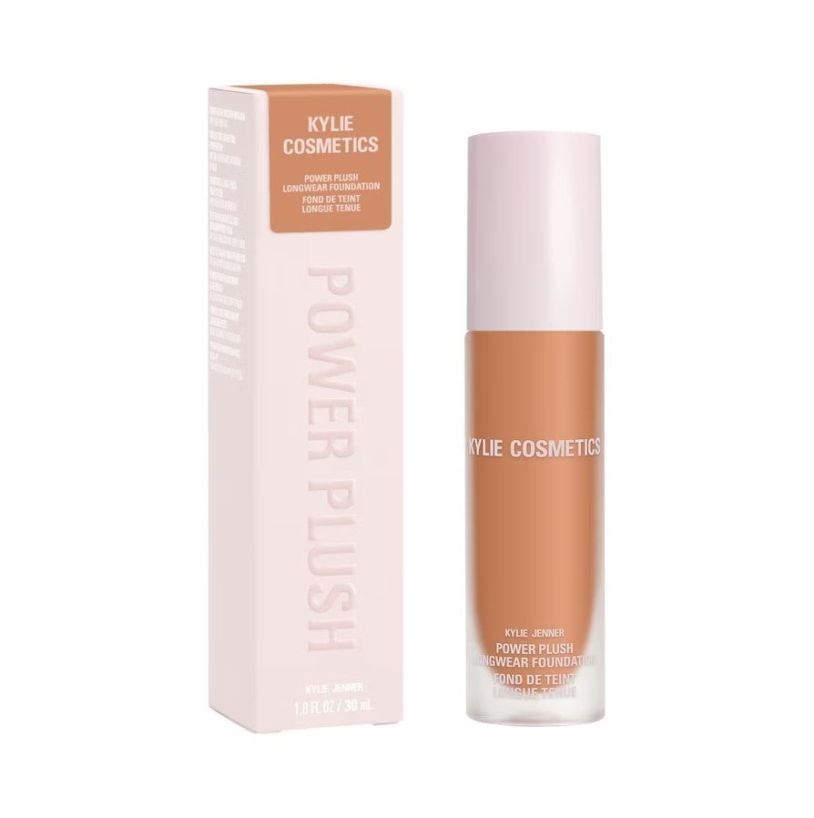 Power Plush Longwear Foundation 6C 30 ml